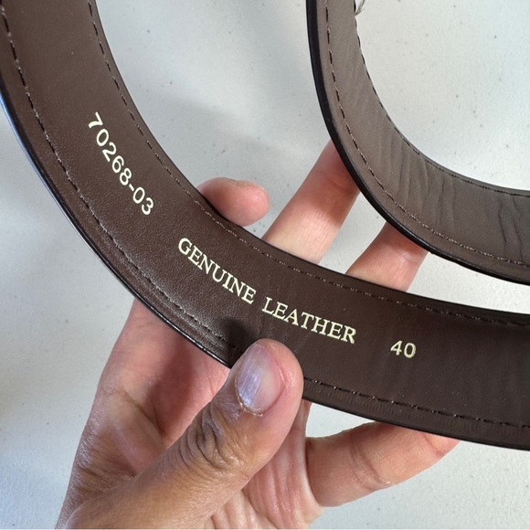 Classic Distressed Look Genuine Leather Brown Belt Size 40 - Picture 7 of 11